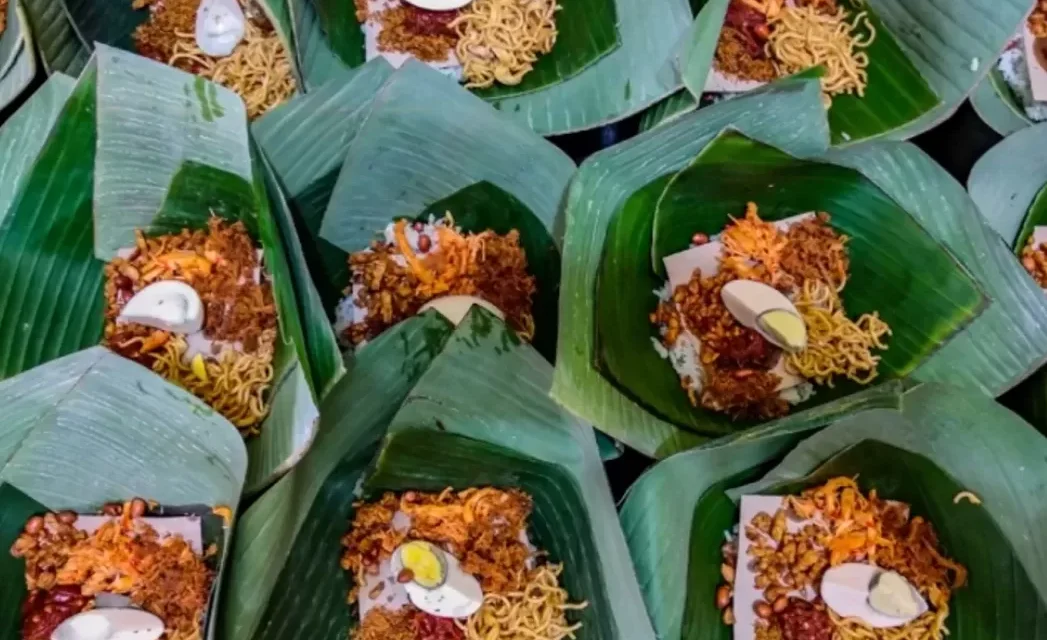 Nasi Jinggo: Kuliner Kecil Dengan Rasa Besar Khas Bali