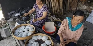 Serabi Kerun Ponorogo Diburu Jelang Buka Puasa, Sehari Laku 1.500 Biji