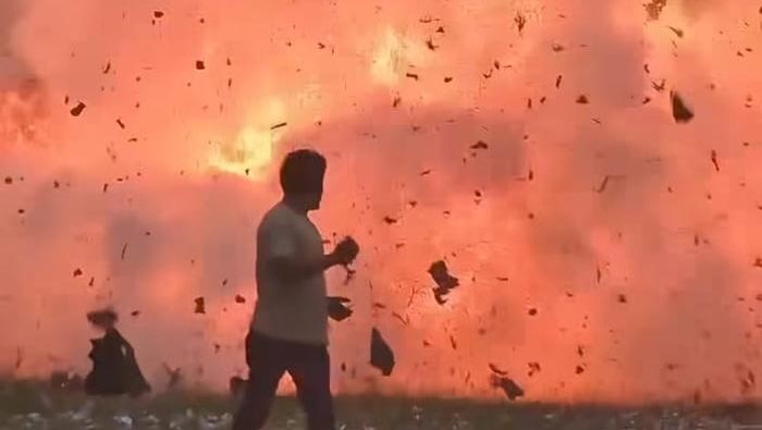 Polisi Usut Viral Ledakan Dahsyat Petasan Di Sertai Kobaran Api Di Magelang