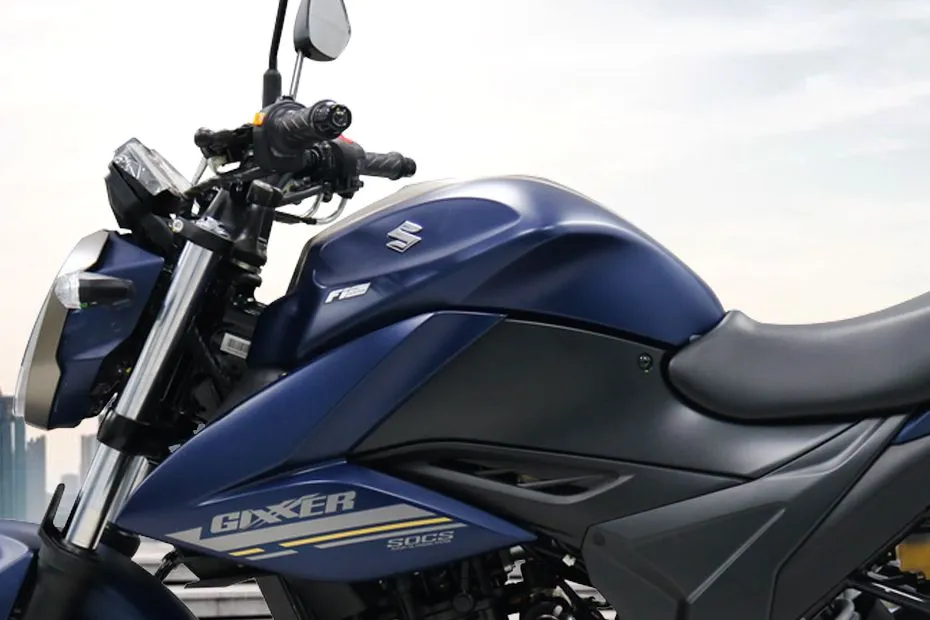 Suzuki Rilis Motor Sport 250 CC: Headlamp Ikonik Satria Pro