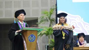 Wisudawati Asal Fiji Kenalkan Pakaian Tradisional Di Momen Wisuda UMS
