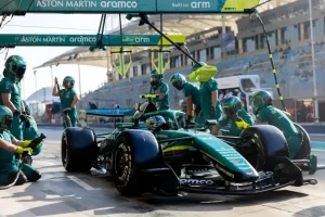 Aston Martin AMR26 Mengaum Pertama Kali, Fans F1 Antusias