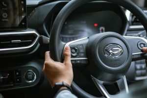 Strategi Cerdas Menghemat BBM Saat Mengendarai Mobil Matik