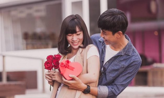 Hubungan Cinta Sehat: Tips Psikolog Agar Asmara Tetap Harmonis