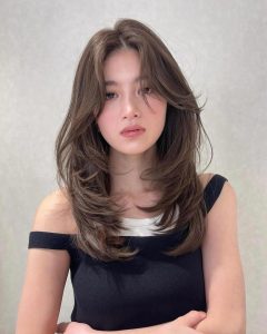 Wolf Cut Modern: Gaya Rambut Berani Tapi Tetap Anggun