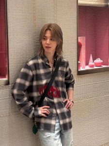 Jimin BTS Tampil Santai Namun Tetap Memikat Di Dior 2027