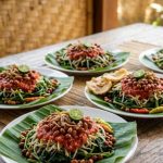 Plecing Kangkung Khas Lombok, Pedas Segar Yang Bikin Nagih!