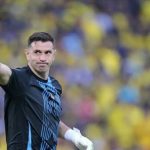 Chelsea Amankan Kiper Argentina! Emiliano Martinez Di Boyong