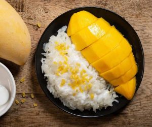 Bukan Dessert Biasa! Pulut Mangga Perpaduan Manis Dan Gurih