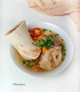 Bukan Sop Biasa, Sop Tunjang Khas Riau Dan Kuah Gurih