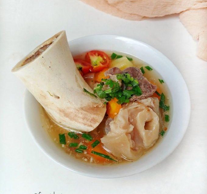 Bukan Sop Biasa, Sop Tunjang Khas Riau Dan Kuah Gurih
