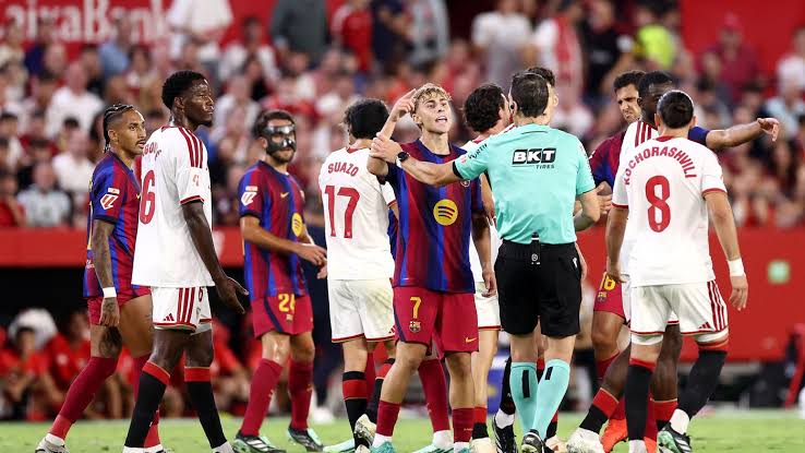 Tuai Kontroversi! Lamine Yamal Terjatuh Saat Hadapi Sevilla