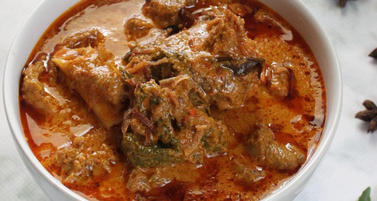 Makin Nikmat! Kari Kambing Dengan Kuah Gurih Kaya Rempah