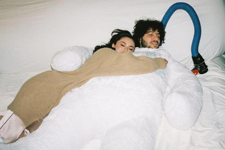 Penuh Kasih! Benny Blanco: Alasan Selalu Memuji Selena Gomez